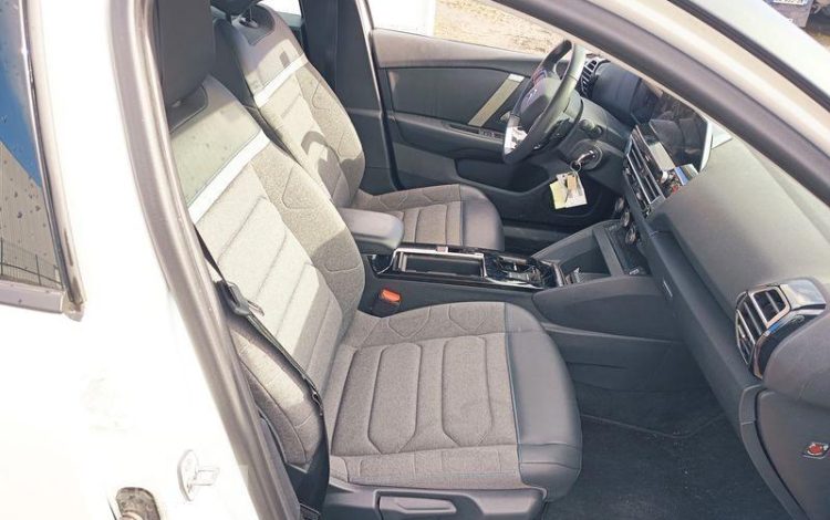 CITROEN C4 PLUS PURE TECH 130 S&S EAT8 FEEL PACK BLANC GS-207-LK