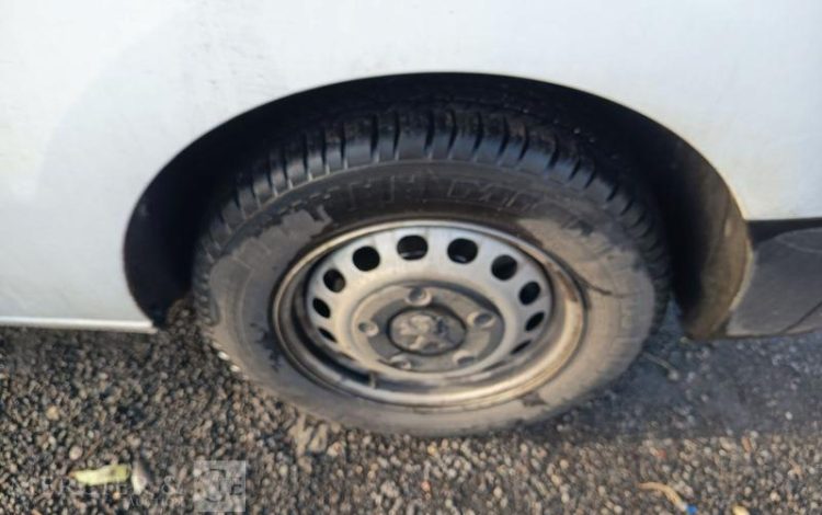 PEUGEOT EXPERT BLANC GS-210-NE