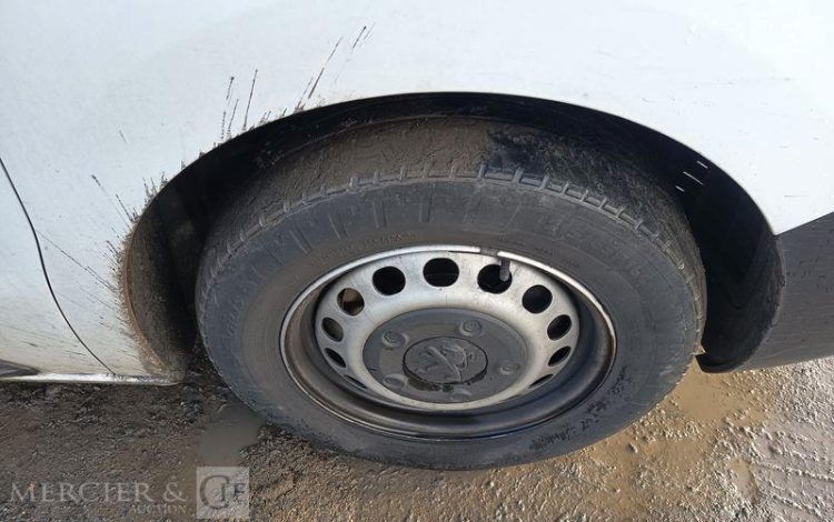 PEUGEOT EXPERT BLANC GS-210-NE