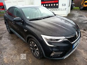 RENAULT ARKANA EVOLUTION MILD HYBRID 140 EDC 22 NOIR GV-868-QH