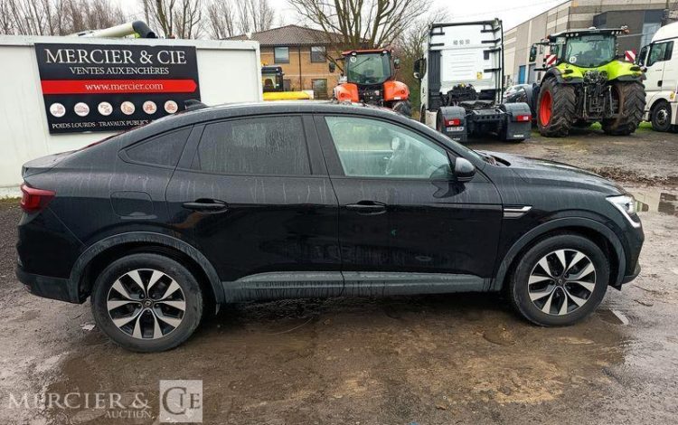 RENAULT ARKANA EVOLUTION MILD HYBRID 140 EDC 22 NOIR GV-868-QH