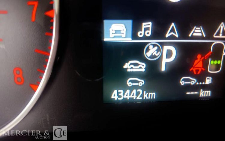 RENAULT ARKANA EVOLUTION MILD HYBRID 140 EDC 22 NOIR GV-868-QH