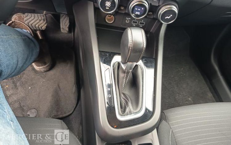 RENAULT ARKANA EVOLUTION MILD HYBRID 140 EDC 22 NOIR GV-868-QH