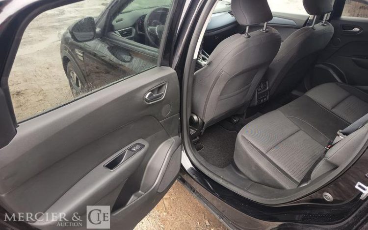 RENAULT ARKANA EVOLUTION MILD HYBRID 140 EDC 22 NOIR GV-868-QH