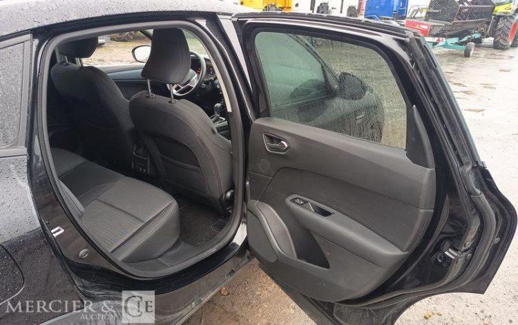 RENAULT ARKANA EVOLUTION MILD HYBRID 140 EDC 22 NOIR GV-868-QH