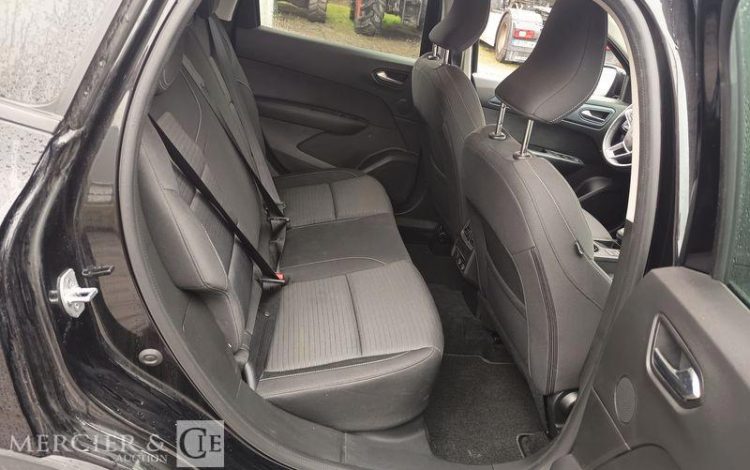 RENAULT ARKANA EVOLUTION MILD HYBRID 140 EDC 22 NOIR GV-868-QH