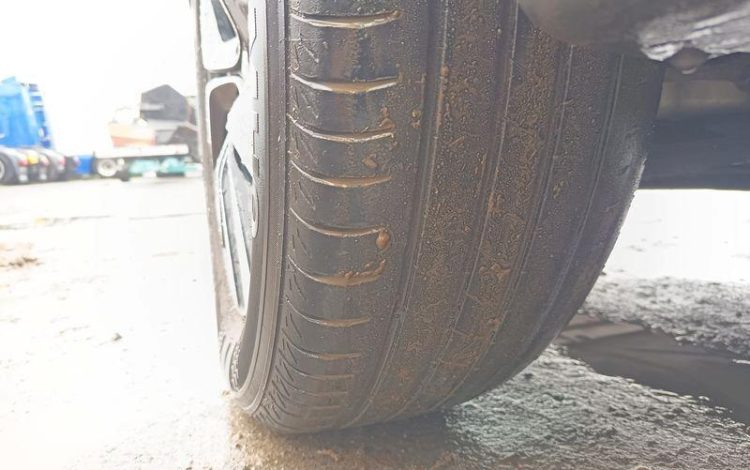 RENAULT ARKANA EVOLUTION MILD HYBRID 140 EDC 22 NOIR GV-868-QH