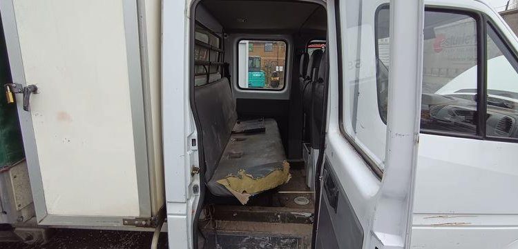 MERCEDES SPRINTER 411CDI 35 2.2D 109 CV  BENNE DOUBLE CABINE – DIESEL – AN 2003 BLANC GW-786-DH