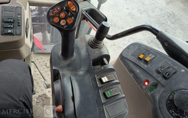 CASE TRACTEUR AGRICOLE IH CVX 195 DIESEL – 9400 HEURES – ANNEE 2010  GX-285-FV