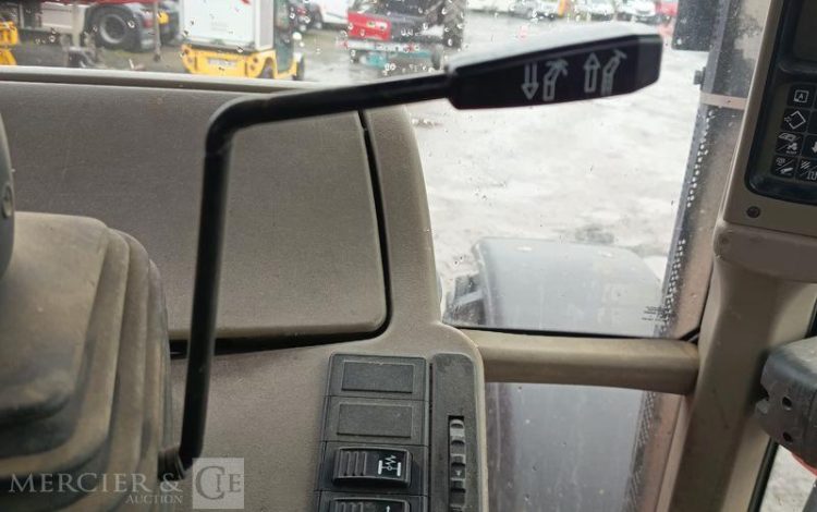 CASE TRACTEUR AGRICOLE IH CVX 195 DIESEL – 9400 HEURES – ANNEE 2010  GX-285-FV