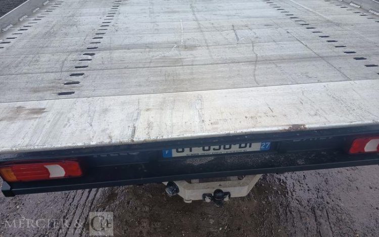 IVECO DAILY 35S16 AVEC PLATEAU PORTE VOITURE FIAULT – DIESEL – 24264 KMS – ANNEE 2024 BLANC GY-096-BF