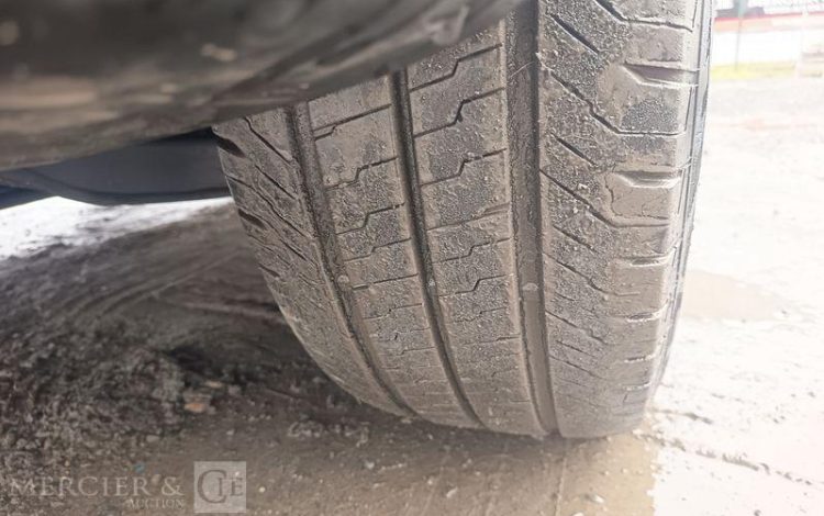 IVECO DAILY 35S16 AVEC PLATEAU PORTE VOITURE FIAULT – DIESEL – 24264 KMS – ANNEE 2024 BLANC GY-096-BF