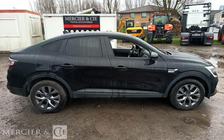 RENAULT ARKANA EVOLUTION MILD HYBRID 140 EDC 24 NOIR GZ-288-JS