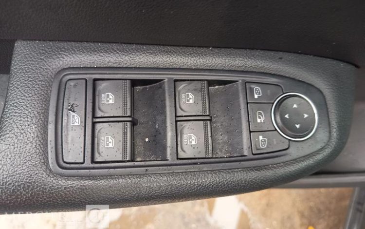 RENAULT ARKANA EVOLUTION MILD HYBRID 140 EDC 24 NOIR GZ-288-JS