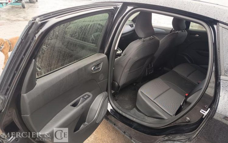 RENAULT ARKANA EVOLUTION MILD HYBRID 140 EDC 24 NOIR GZ-288-JS