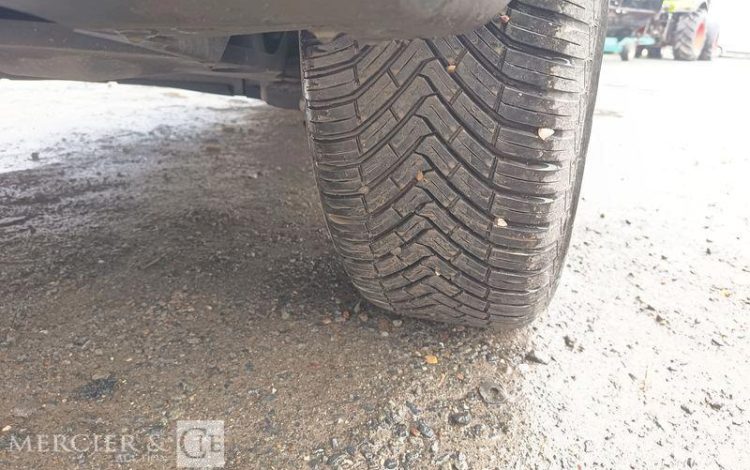 RENAULT ARKANA EVOLUTION MILD HYBRID 140 EDC 24 NOIR GZ-288-JS