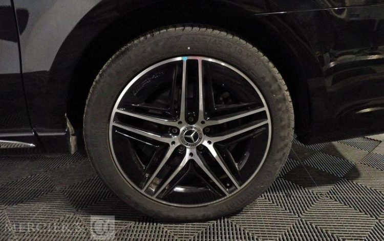 MERCEDES BENZ 250DLG  HA-049-QR