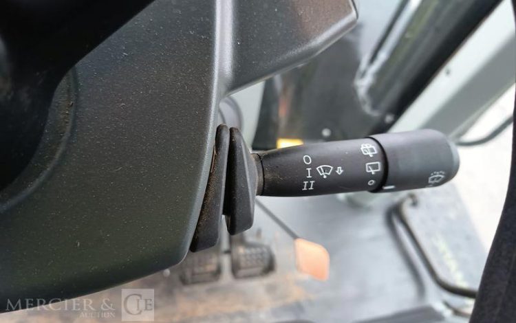 CLAAS TRACTEUR AGRICOLE ARION 530 C MATIC DIESEL – 97 HEURES – ANNEE 2025  HB-591-PC