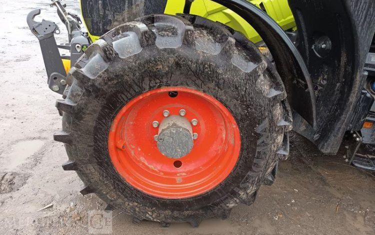 CLAAS TRACTEUR AGRICOLE ARION 530 C MATIC DIESEL – 97 HEURES – ANNEE 2025  HB-591-PC