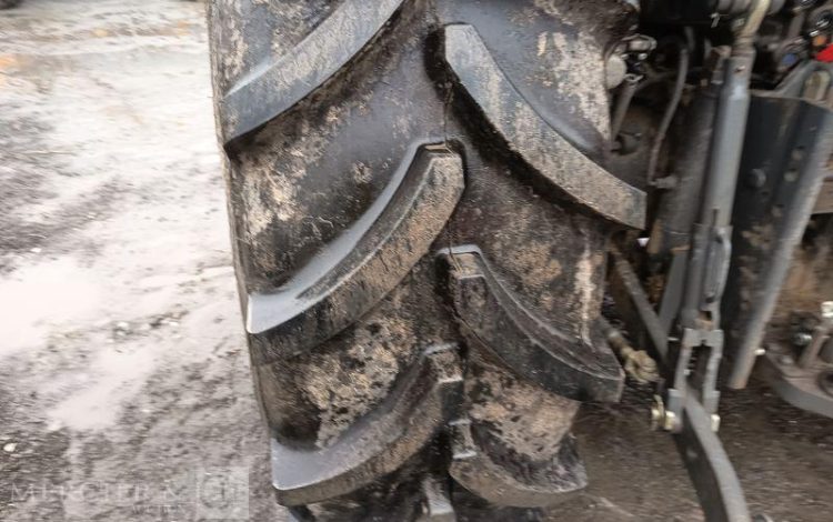 CLAAS TRACTEUR AGRICOLE ARION 530 C MATIC DIESEL – 97 HEURES – ANNEE 2025  HB-591-PC