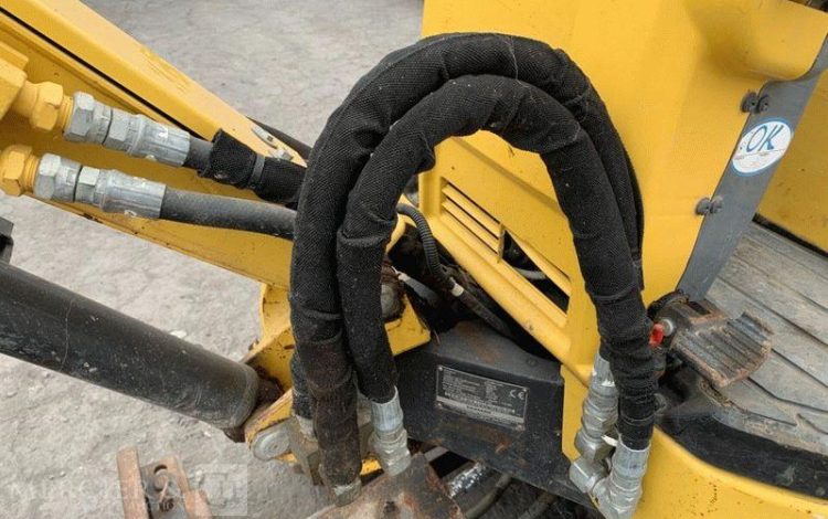 YANMAR MICROPELLE SV08-1A(S) A VOIE VARIABLE SUR CHENILLES DIESEL 1T – 1175 H – AN 2020  JAH918