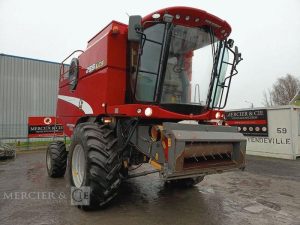 LAVERDA MOISSONNEUSE BATTEUSE LAVERDA 255 LCS AVEC BARRE DE COUPE 5 METRES – AN 2008  MOISS258