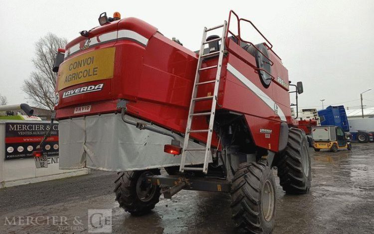 LAVERDA MOISSONNEUSE BATTEUSE LAVERDA 255 LCS AVEC BARRE DE COUPE 5 METRES – AN 2008  MOISS258