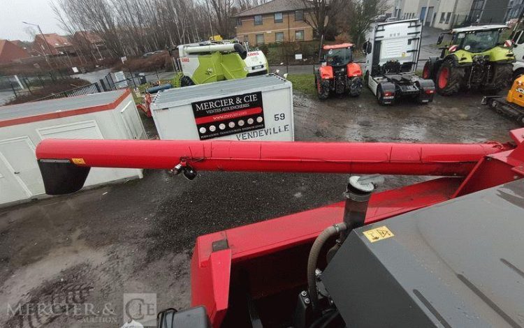 LAVERDA MOISSONNEUSE BATTEUSE LAVERDA 255 LCS AVEC BARRE DE COUPE 5 METRES – AN 2008  MOISS258