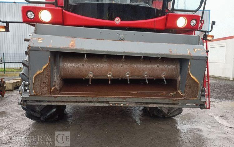 LAVERDA MOISSONNEUSE BATTEUSE LAVERDA 255 LCS AVEC BARRE DE COUPE 5 METRES – AN 2008  MOISS258