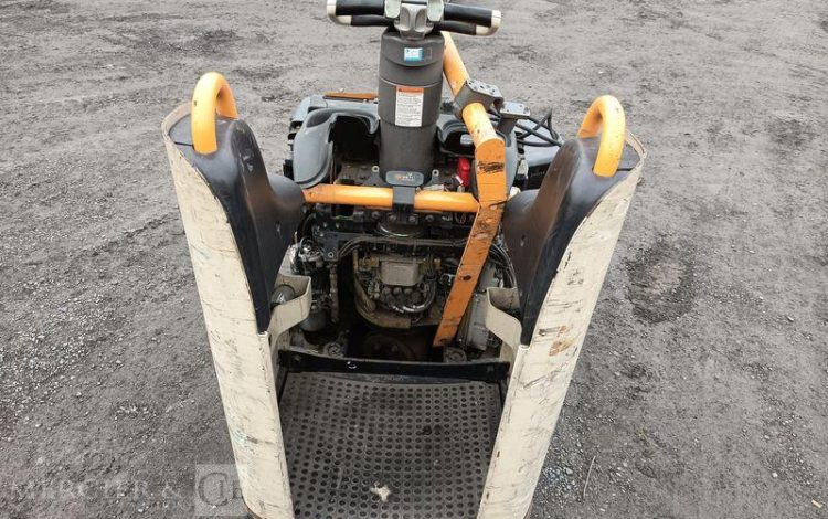 CROWN TRANSPALETTE ELECTRIQUE A PLATEFORME FIXE WT3040 CAPACITE 2 TONNES – ANNEE 2013  5A605993