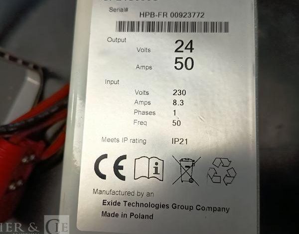 CROWN TRANSPALETTE ELECTRIQUE AUTOPORTE WT3040 – CAPACITE 2T – 2396 HEURES – AN 2015  10 113