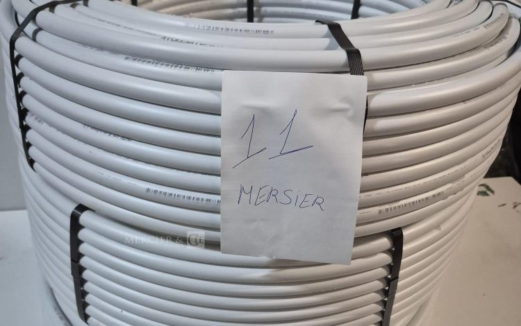 autre Lot d&rsquo;environ 300ml de Tube multicouches  blanc en couronne, souple et résistant  10