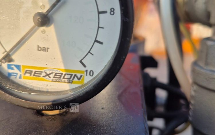 autre Pompe Heated Pump Unit 65/1 série 105748 , volt 400 , watt 7500 marque REXSON  106