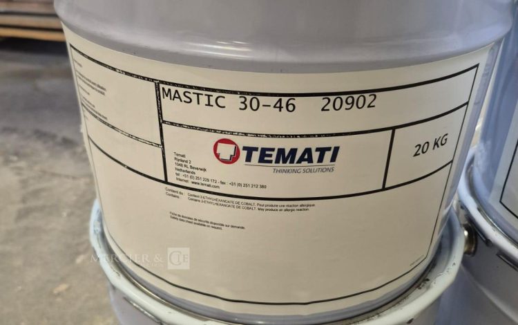 autre Lot comprenant 4 seaux de mastic industriel TEMATI Mastic 30-46, conditionnés en  109