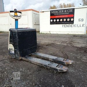 CROWN TRANSPALETTE ELECTRIQUE WP3020 – CAPACITE : 2T – ANNEE 2017  16 334