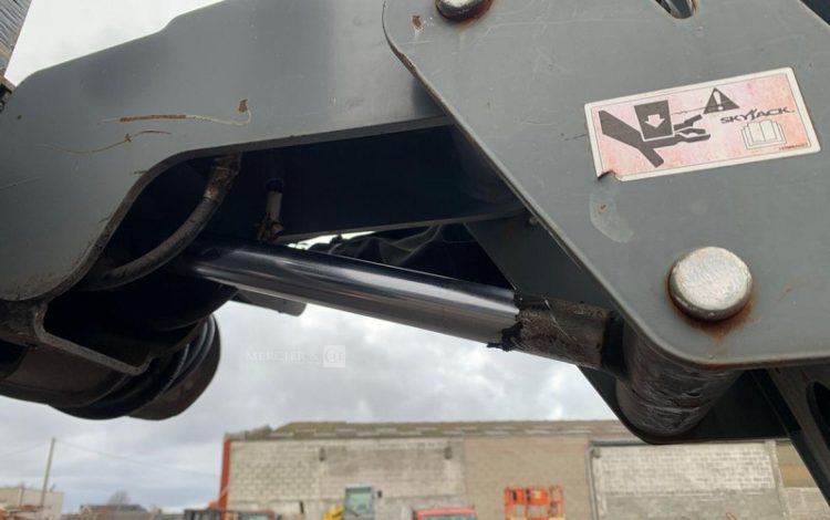 SKYJACK SJ46AJ  0221