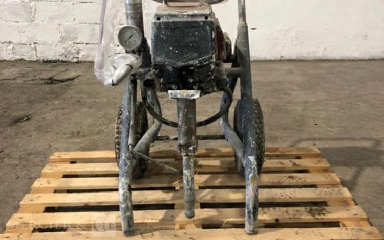 TITAN 1040  AIR010445