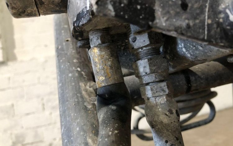 TITAN 1040  AIR010445