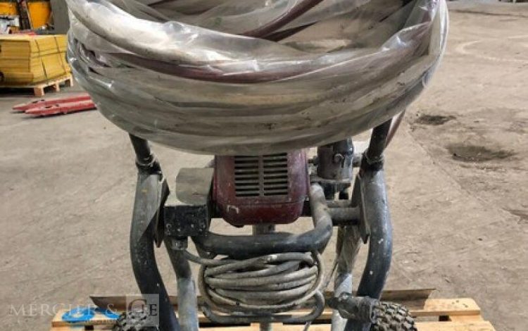 TITAN 1040  AIR010445