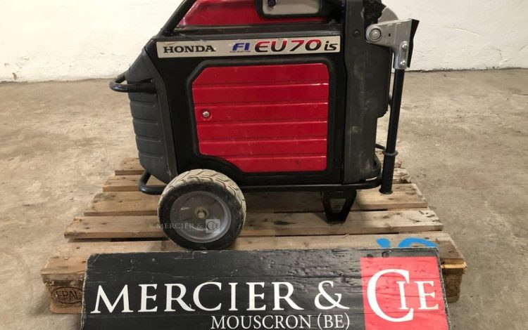 HONDA EU70IS  GRO010696