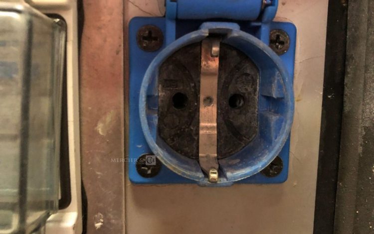 HONDA EU70IS  GRO010696