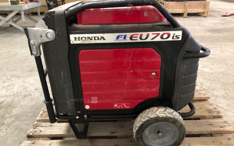 HONDA EU70IS  GRO010696