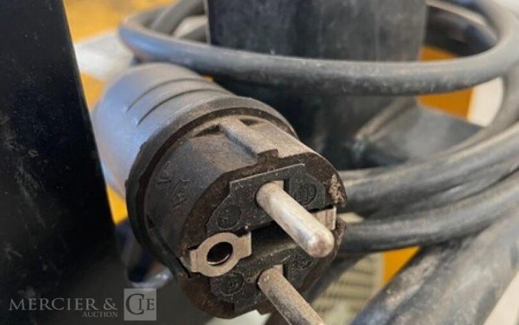 SAT JC130/11FK  N09010137