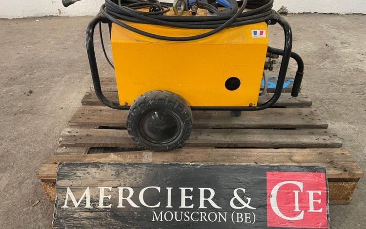 SAT JC130/11FK  N09010139