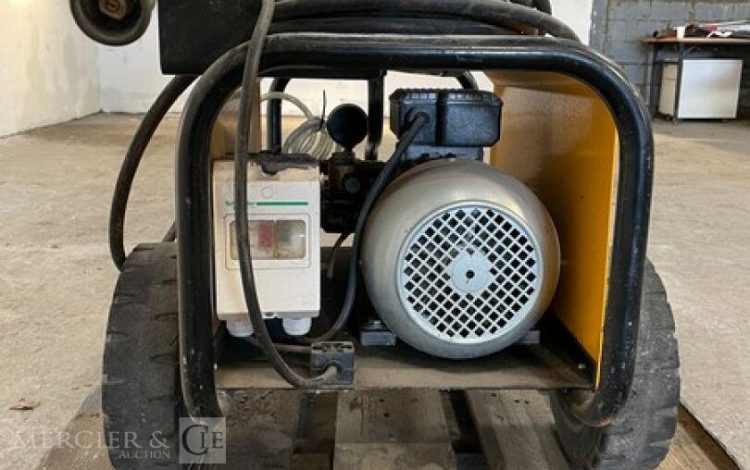 SAT JC130/11FK  N09010139