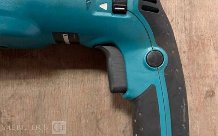 MAKITA HR2460  PER750030