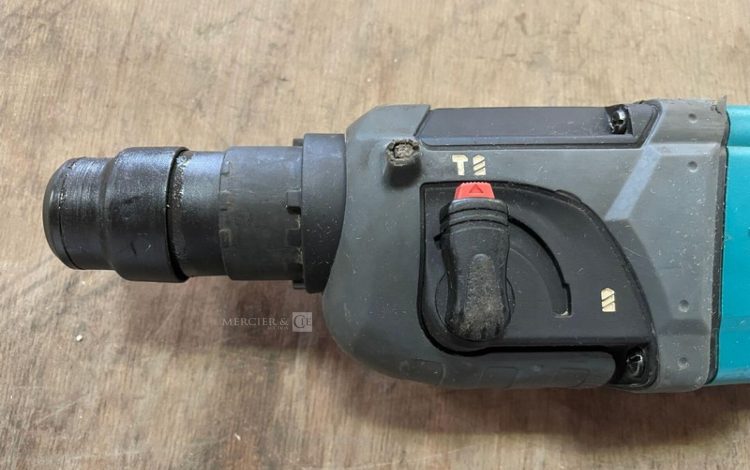 MAKITA HR2460  PER750030