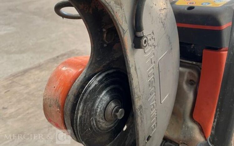 HUSQVARNA K760  TRO013529