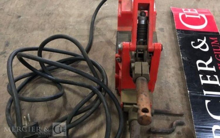 FAE UM300  UM3000202