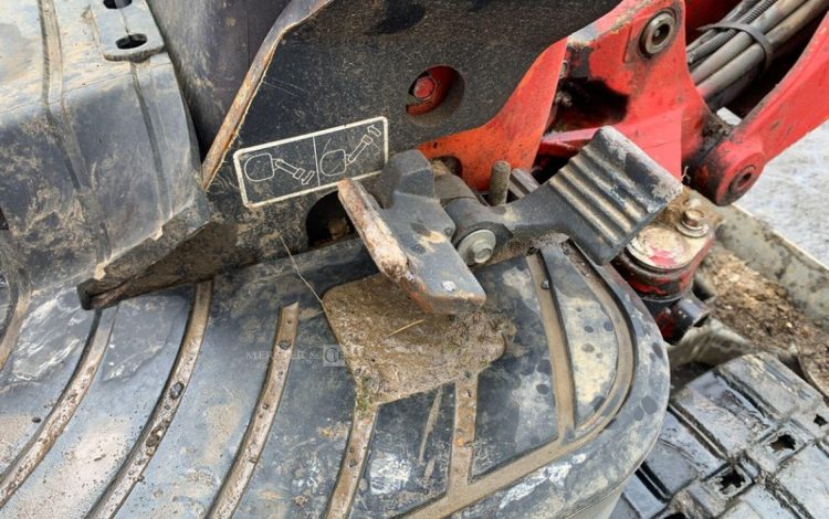 KUBOTA K008-3  101646F